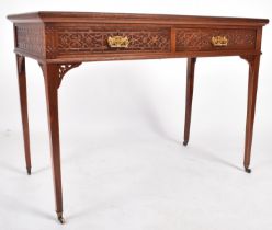 19TH CENTURY VICTORIAN CHIPPENDALE INFLUENCED DESK