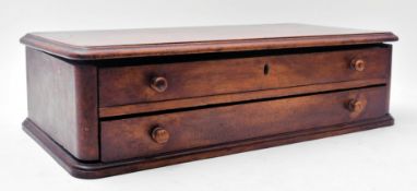 19TH CENTURY VICTORIAN MAHOGANY TABLE TOP SHOP CHEST