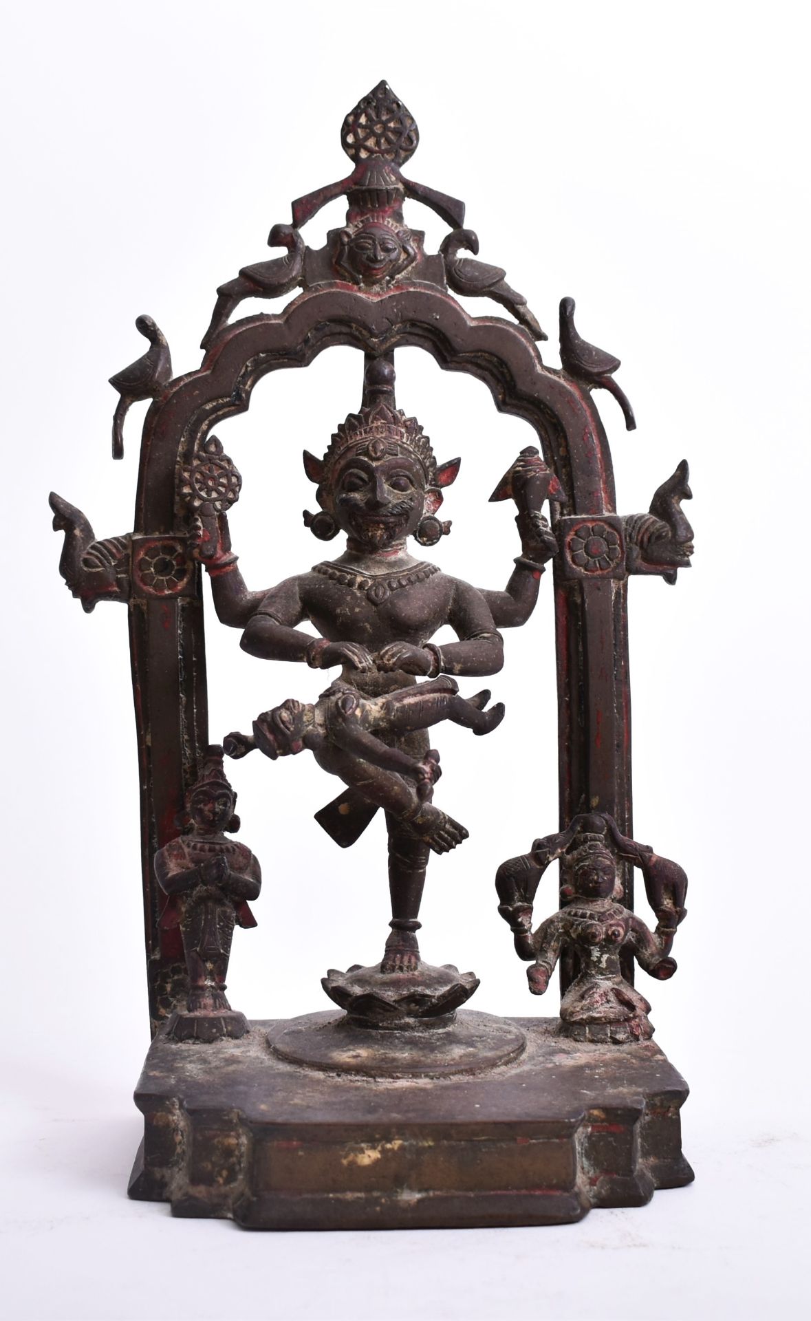 19TH CENTURY BRONZE SHRINE FIGURE OF DANCING HINDU DEITY