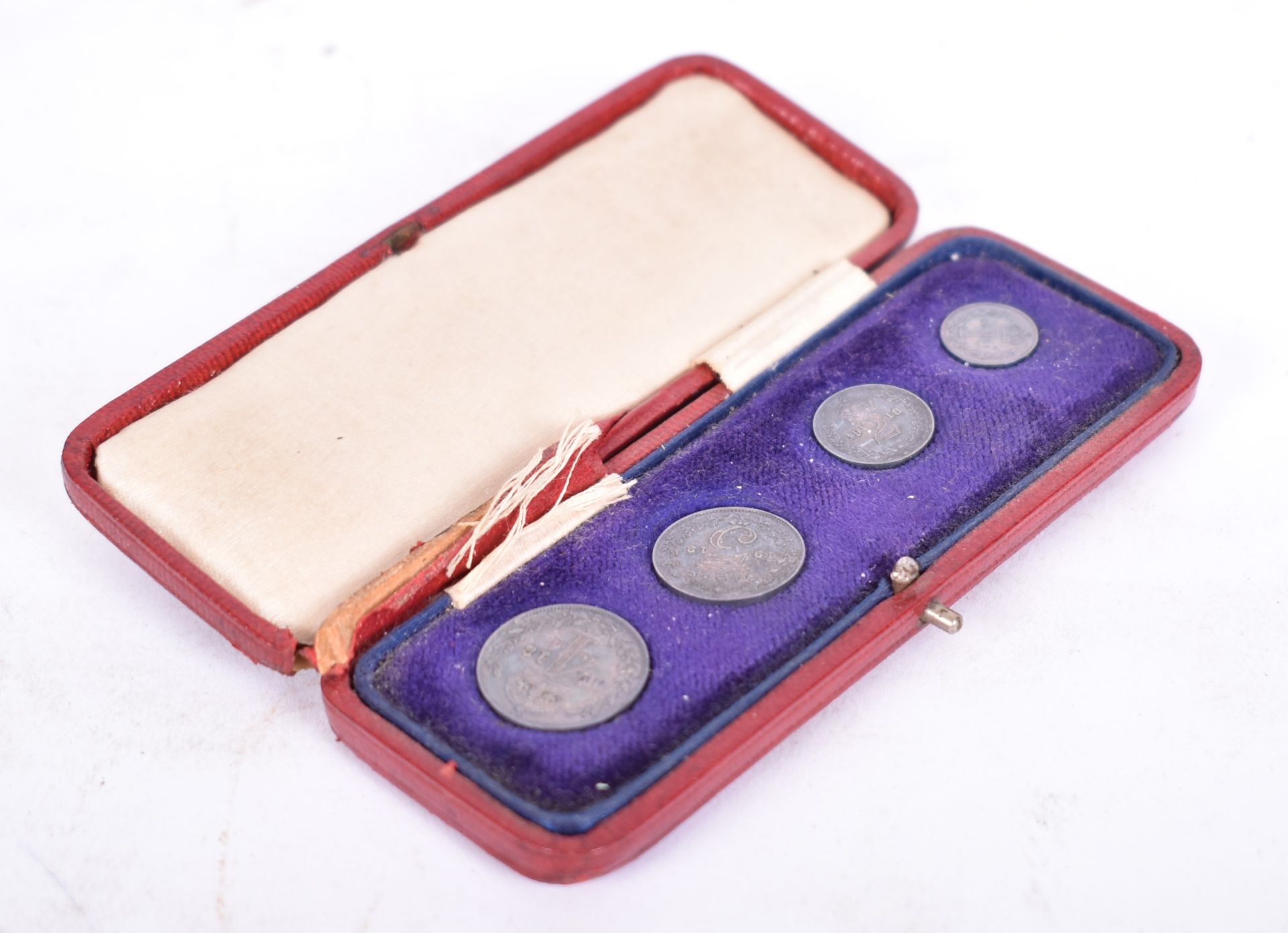 CASED 1918 MAUNDY MONEY SET OF COINS - Image 3 of 7