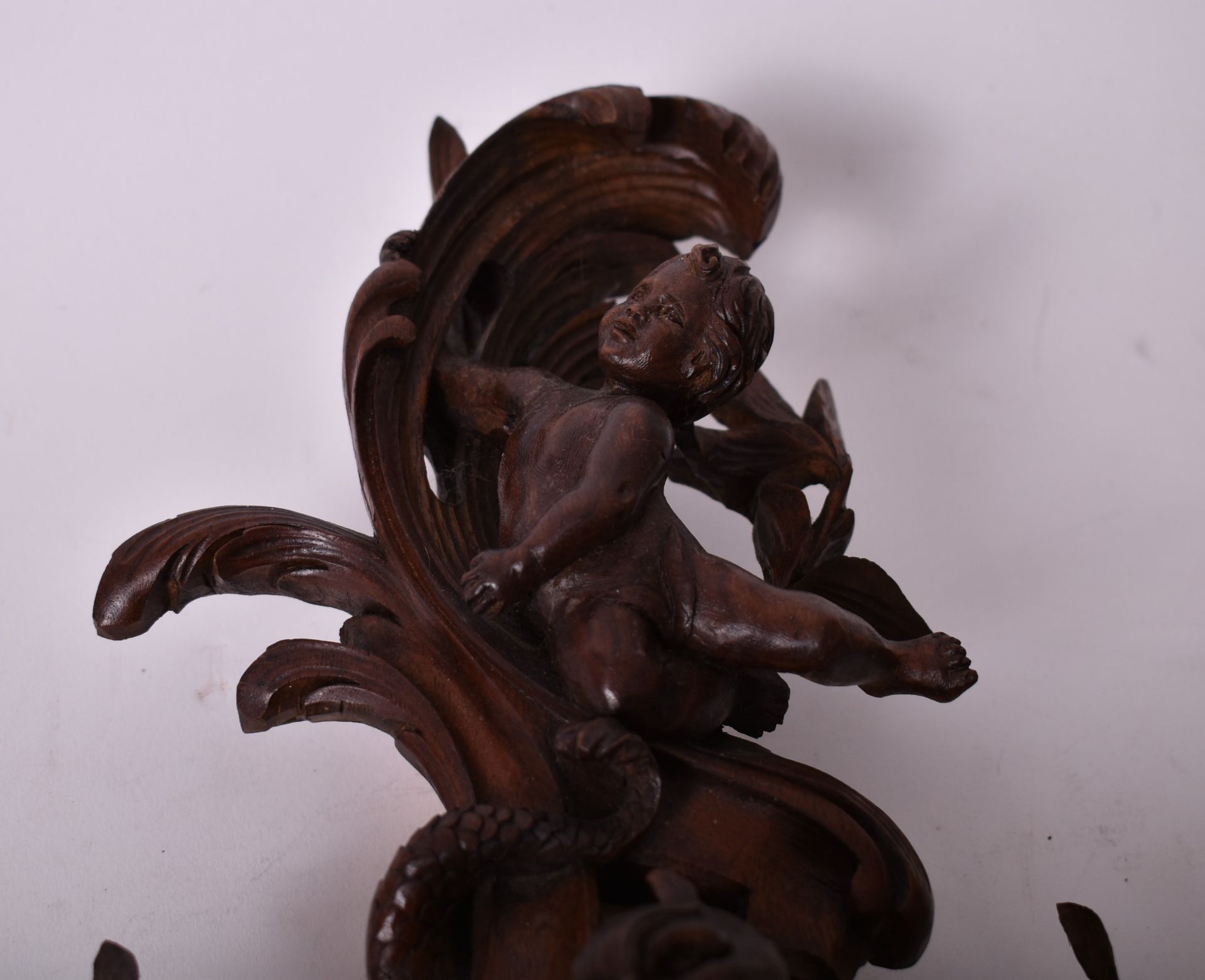 19TH CENTURY CARVED OAK BLACK FOREST WALL CLOCK - Image 2 of 8