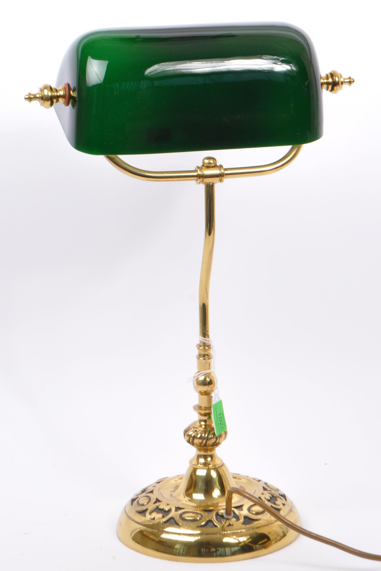 LATE 20TH CENTURY 1920S STYLE GLASS & BRASS BANKERS LAMP - Image 4 of 4