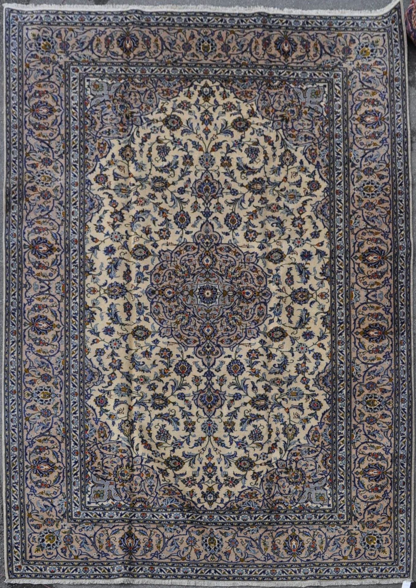 20TH CENTURY CENTRAL PERSIAN KASHAN RUG