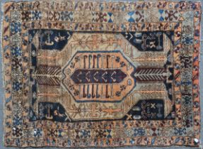 MID 20TH CENTURY PERSIAN ISLAMIC HARIZ FLOOR RUG