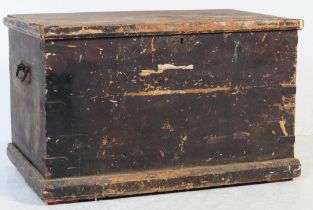 19TH CENTURY VICTORIAN CHEST OF CARPENTERS TOOLS