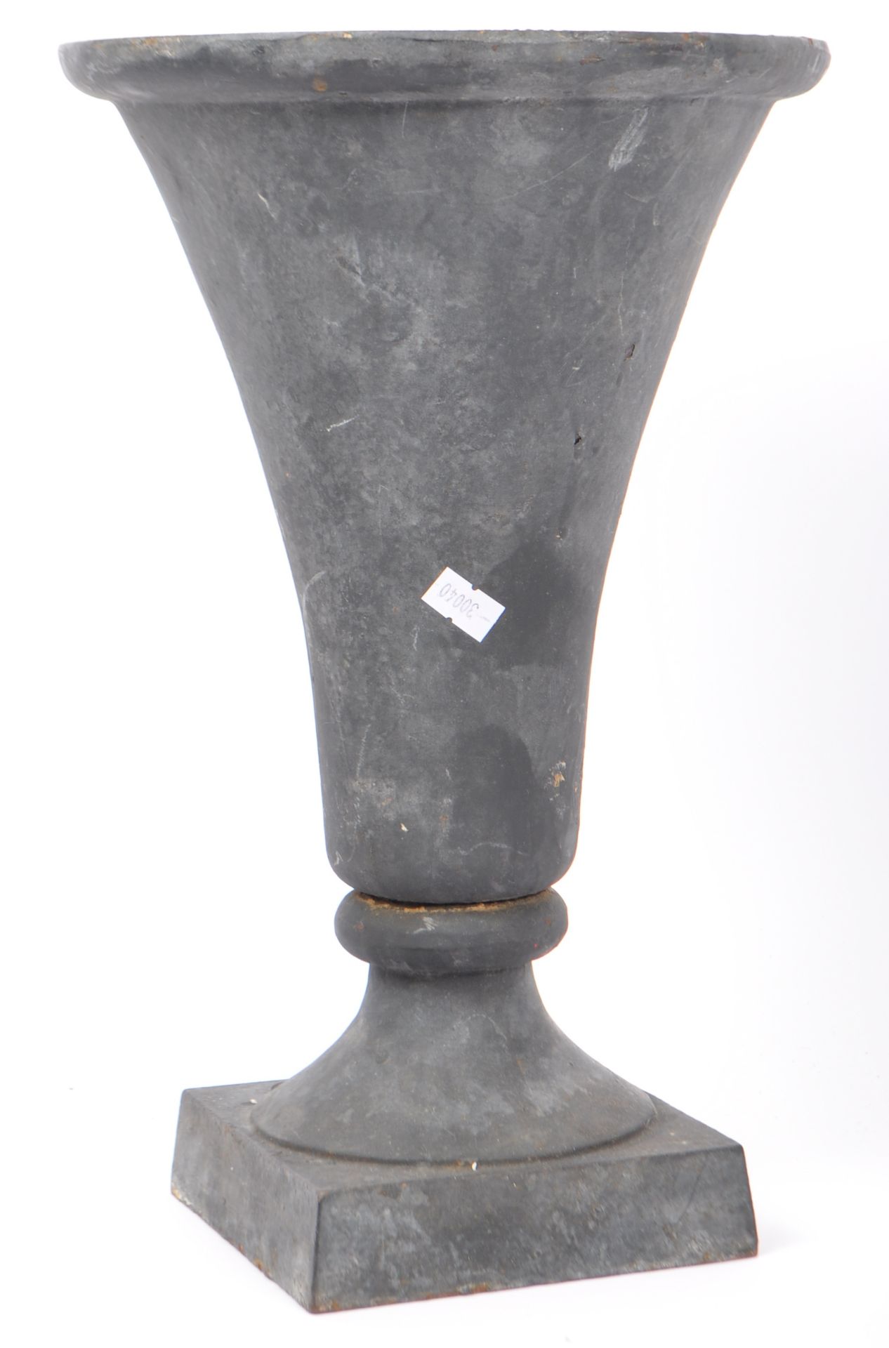 PAIR OF EARLY 20TH CENTURY CAST IRON SPILL VASES - Image 2 of 3