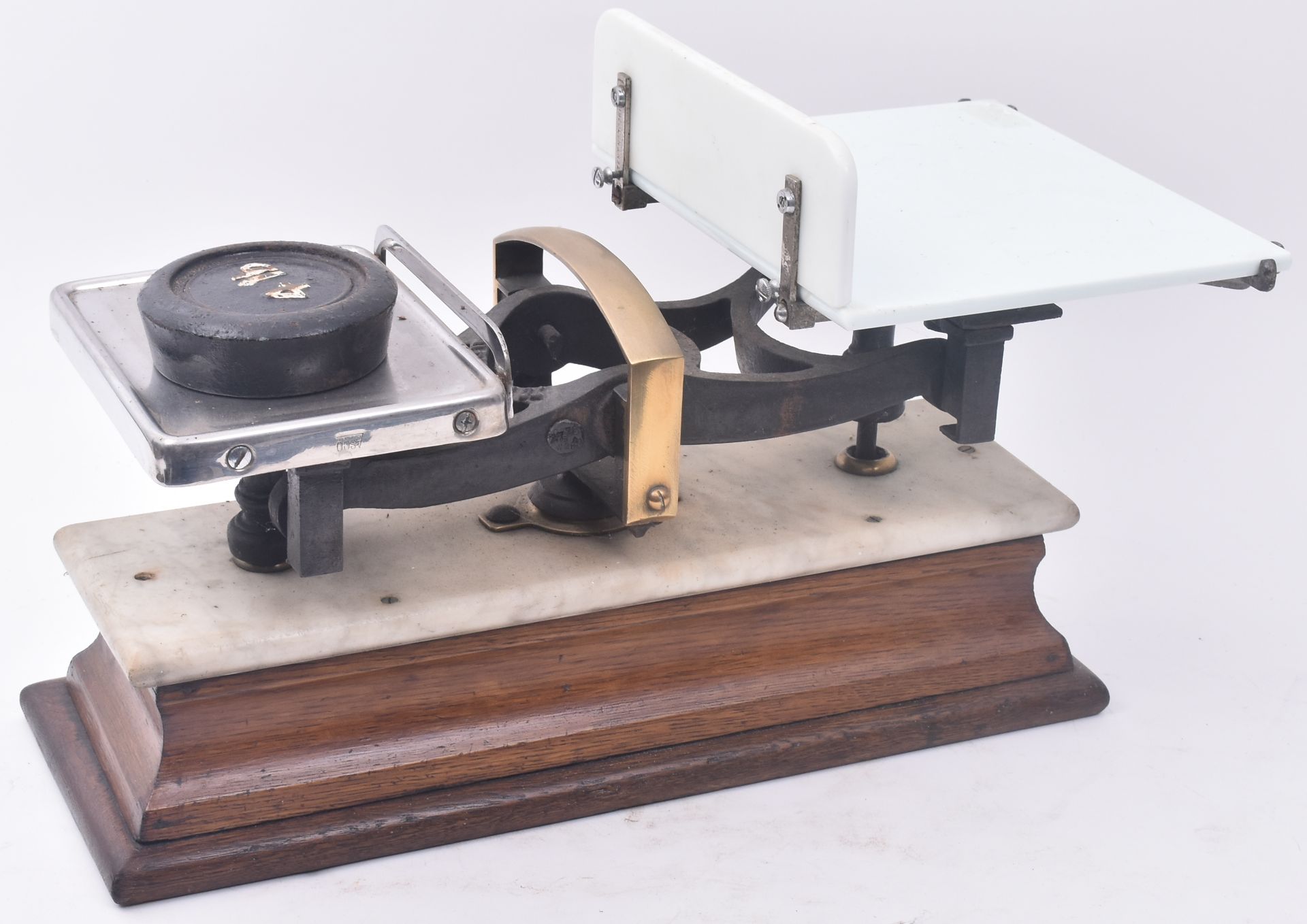 LATE VICTORIAN OAK MARBLE & BRASS SCALE WITH WEIGHTS - Image 2 of 10