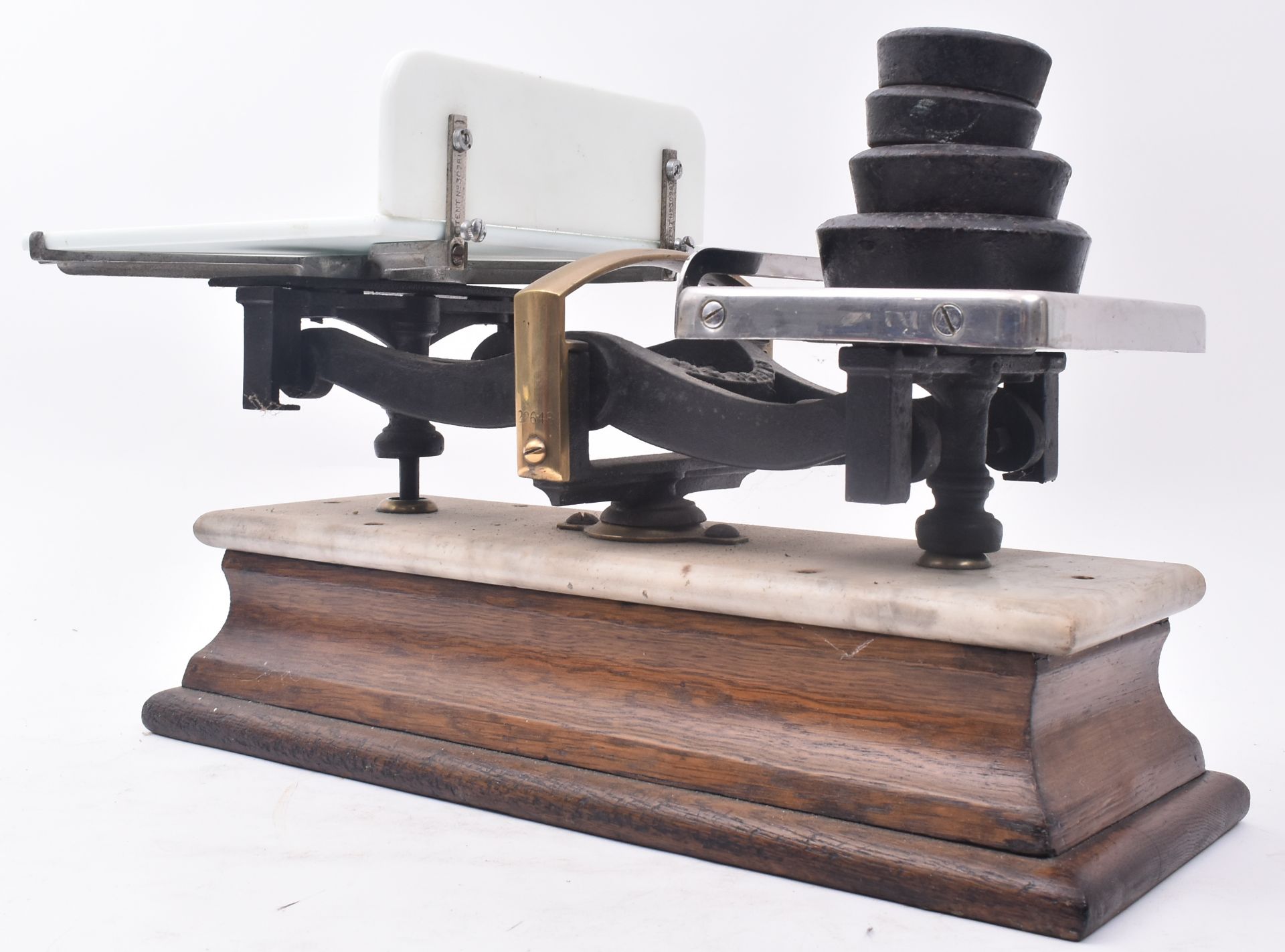 LATE VICTORIAN OAK MARBLE & BRASS SCALE WITH WEIGHTS - Image 9 of 10