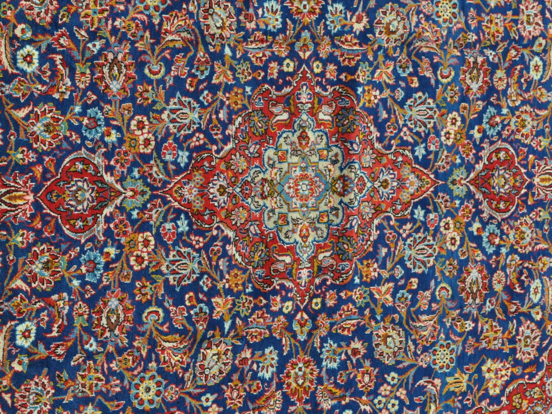 20TH CENTURY PERSIAN KASHAN CARPET - Image 2 of 6