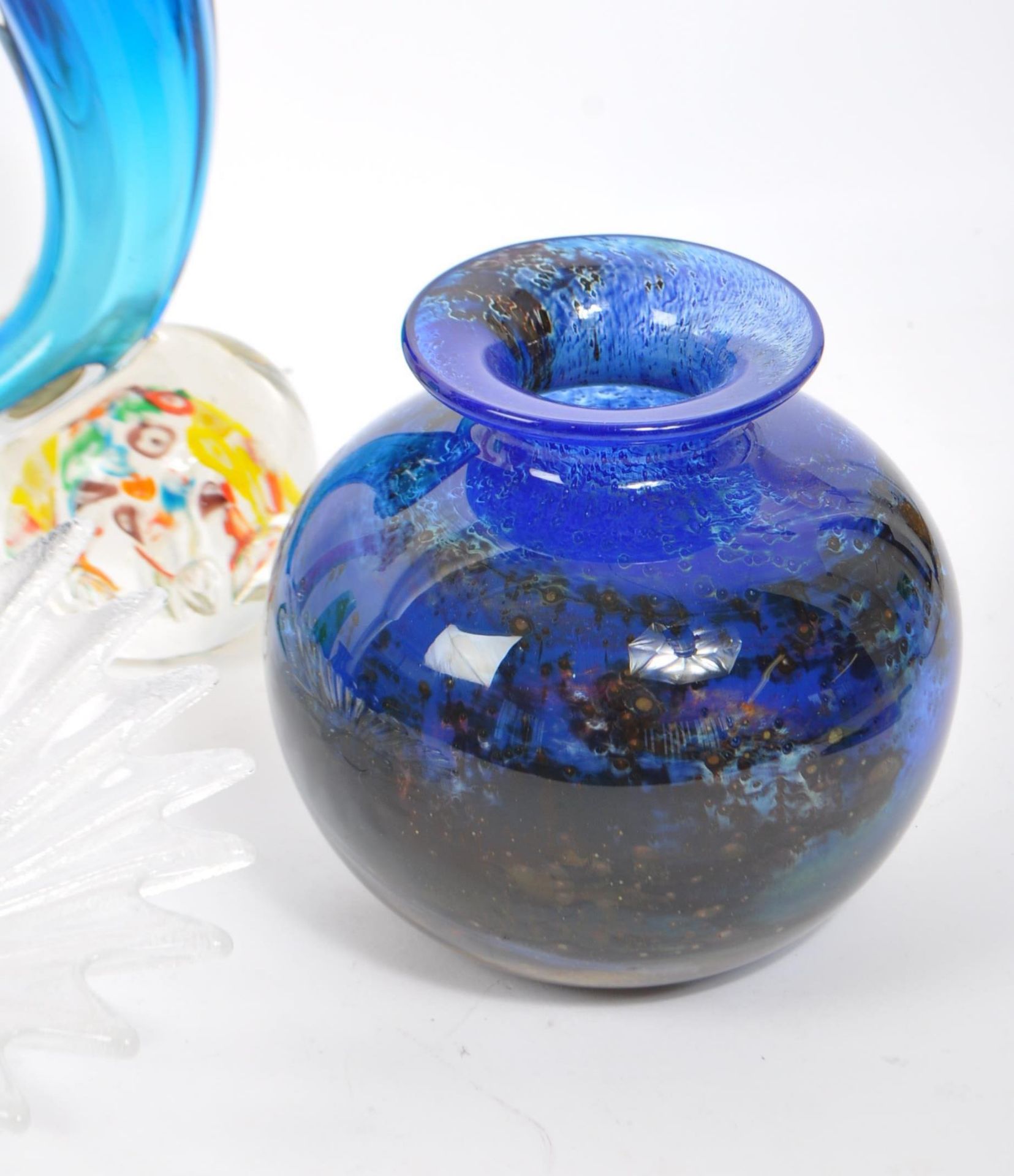 COLLECTION OF ART GLASS - MURANO - MILLEFIORI - SEGUSO - Image 4 of 7