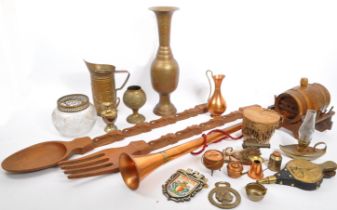COLLECTION OF LATE 20TH CENTURY BRASS / COPPER WARE