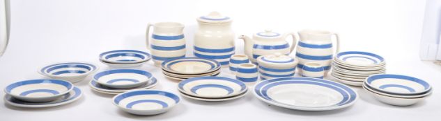 LARGE COLLECTION OF BLUE & WHITE CERAMICS BY CHEFWARE / SADLER