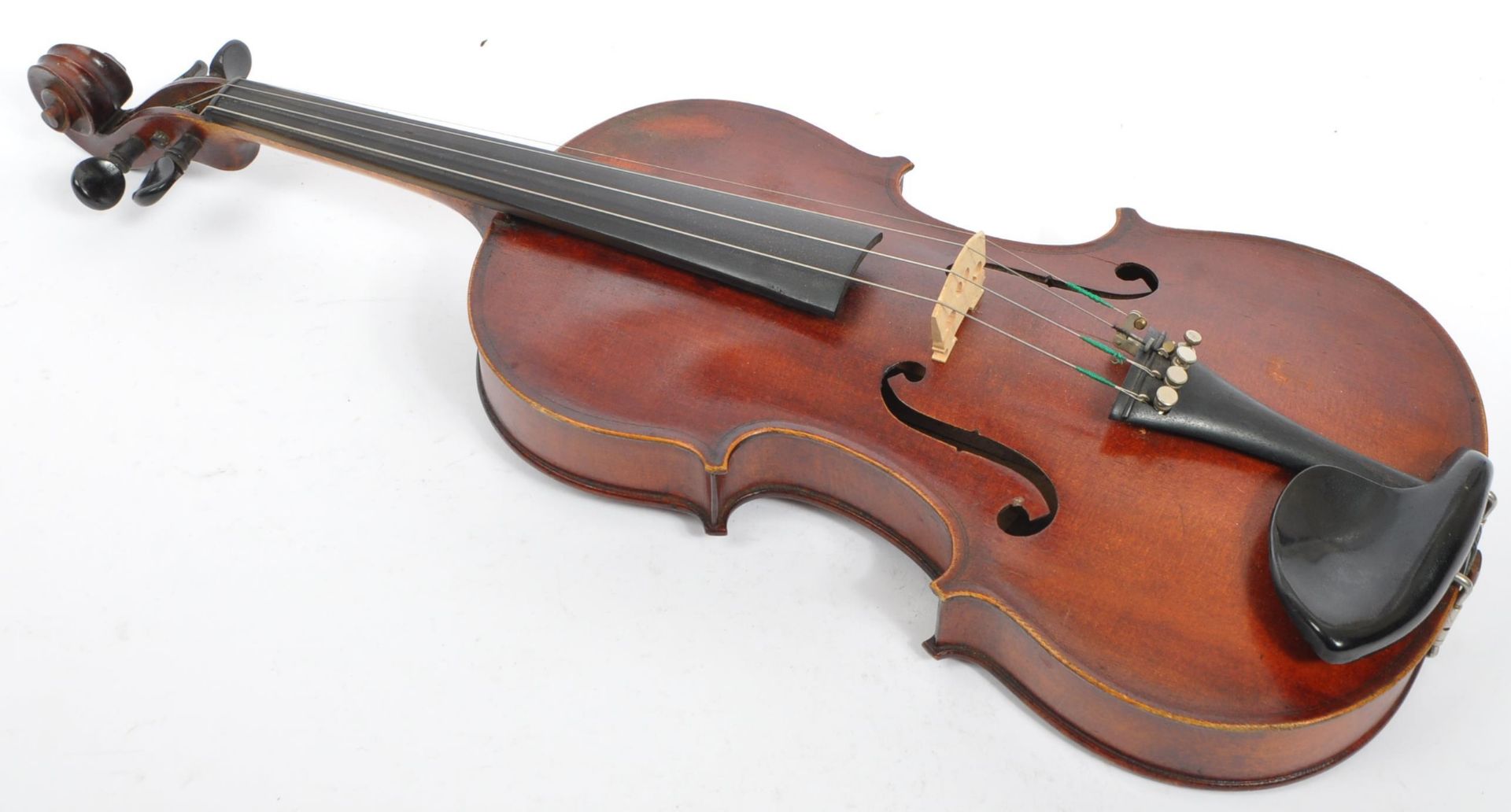 1900 FRENCH FULL SIZE PHEBES VIOLIN IN CASE WITH TWO BOWS - Bild 2 aus 4