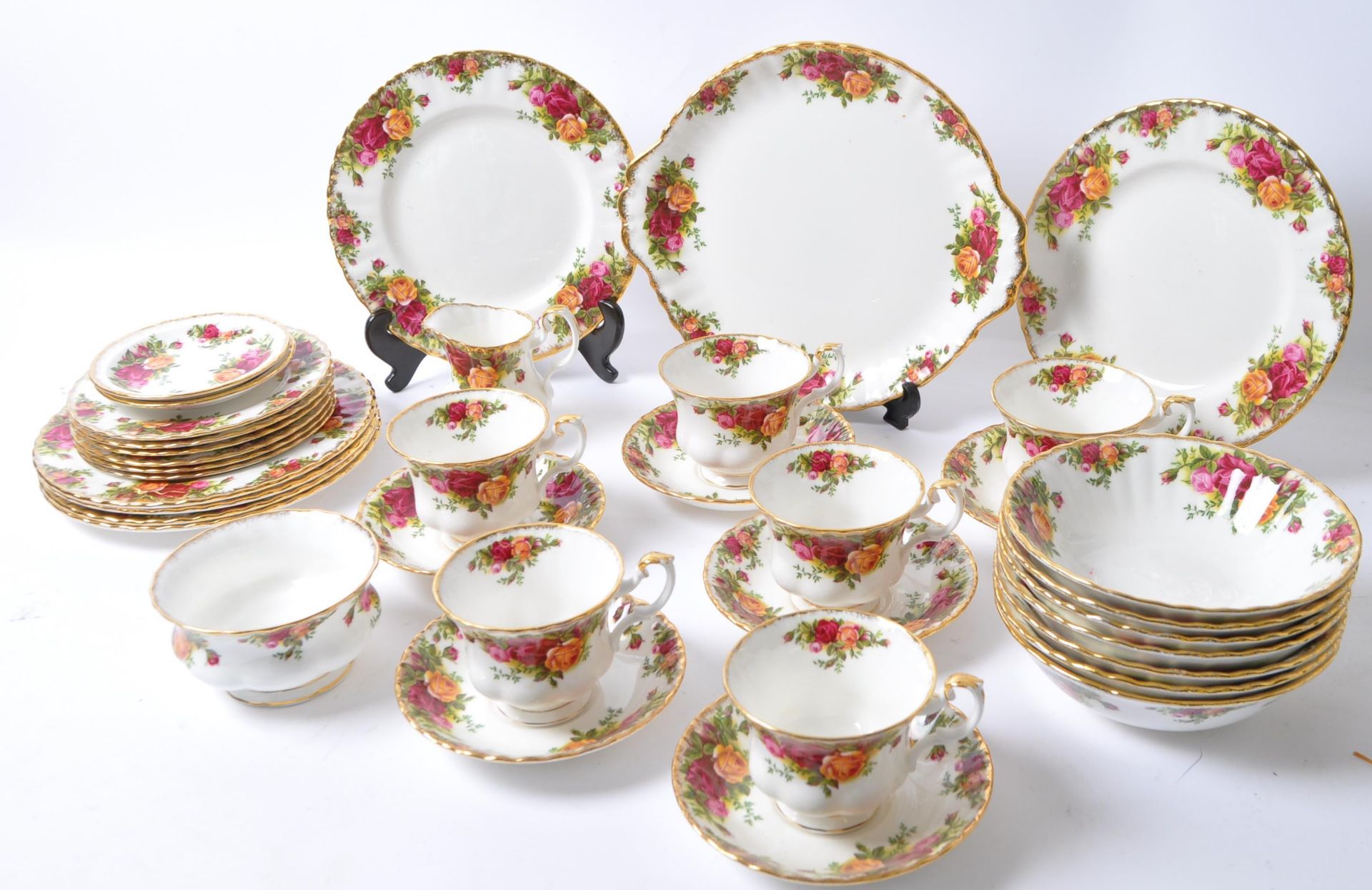 COLLECTION OF ROYAL ALBERT OLD COUNTRY ROSES TEA SET