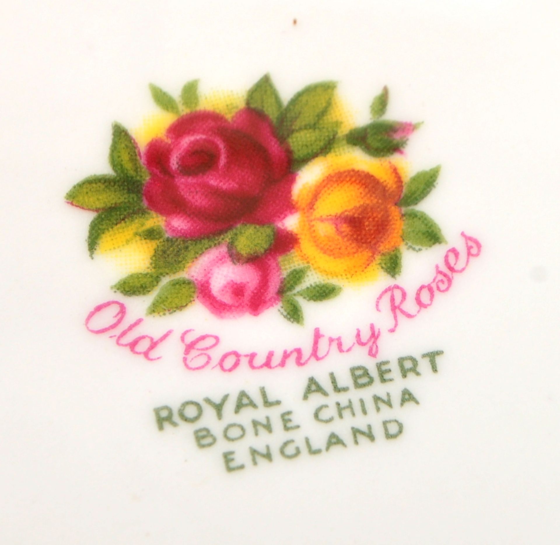 ROYAL ALBERT OLD COUNTRY ROSES CHINA TEA & DINNER SERVICE - Bild 4 aus 4