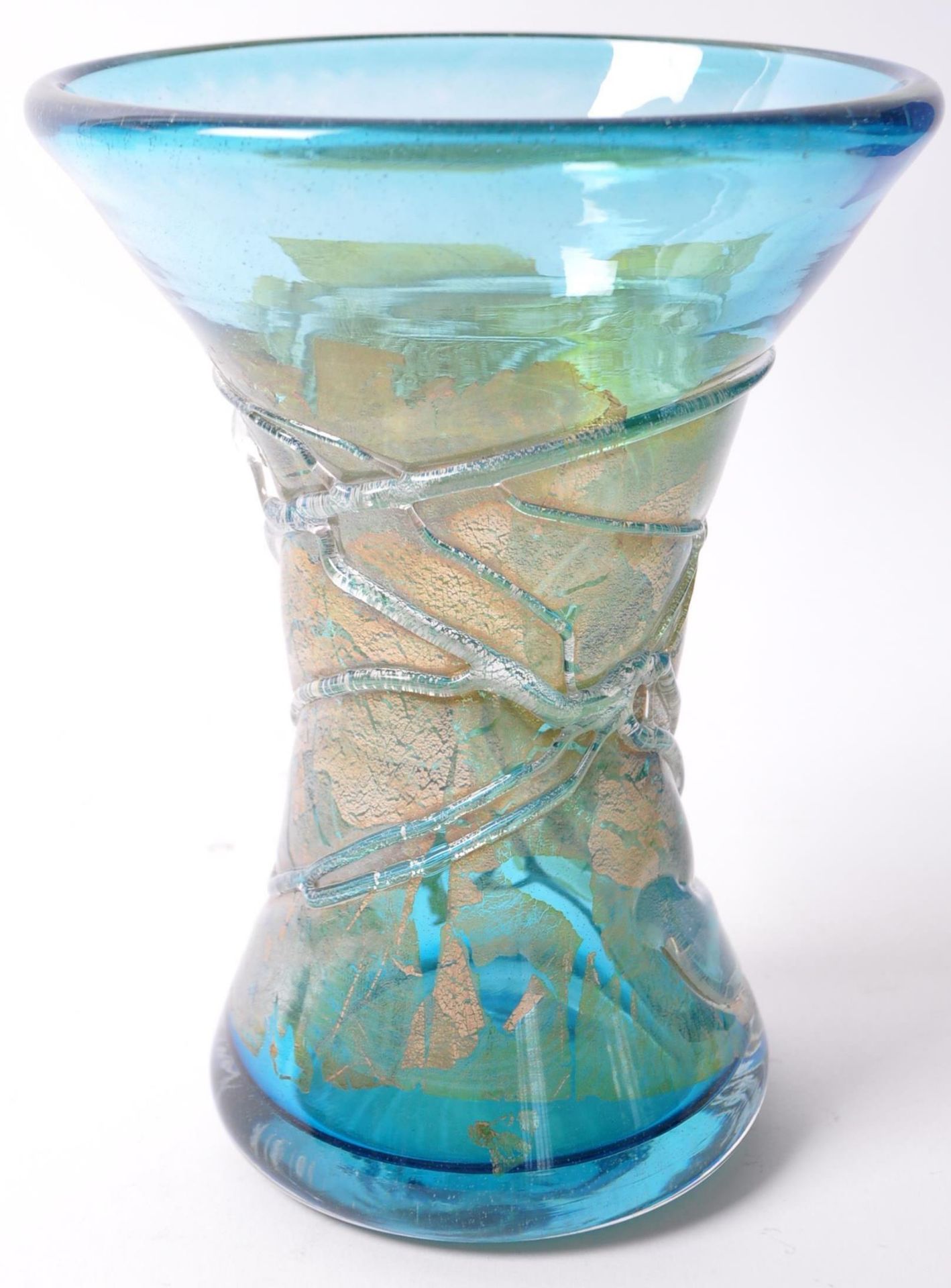 STUART FLETCHER EMERALD GREEN ART GLASS VASE & JUG - Image 5 of 8