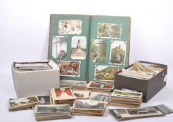 LARGE COLLECTION OF EDWARDIAN & LATER POSTCARDS