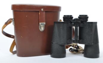 PAIR OF MID 20TH CENTURY CARL ZEISS JENA BINOCULARS IN CASE