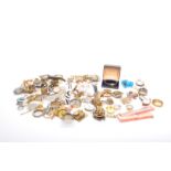 LARGE EXTENSIVE ASSORTMENT OF WATCH SPARES - STRAPS ETC