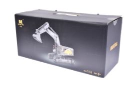 RADIO CONTROL - 1/14 SCALE RC EXCAVATOR MODEL