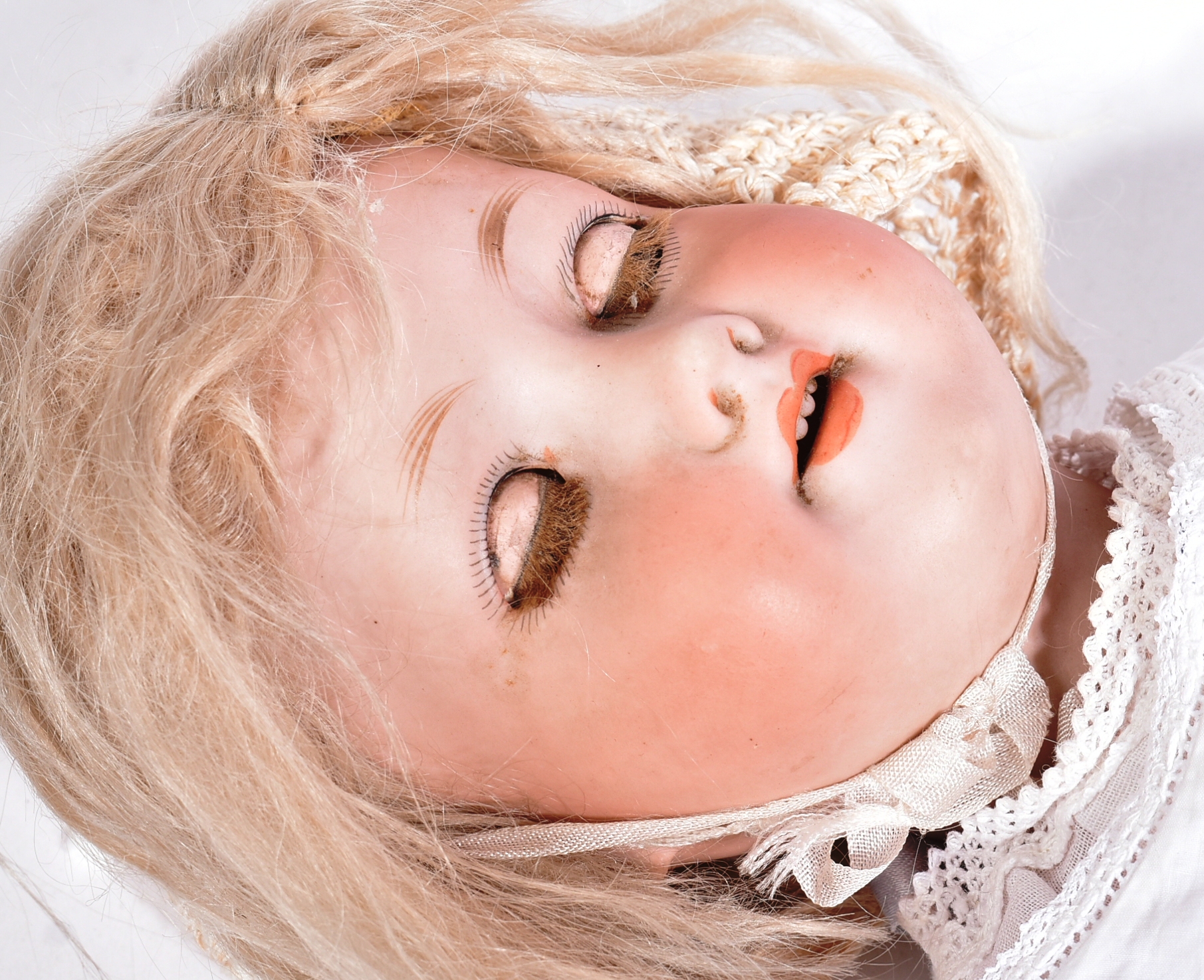 EARLY 20TH CENTURY GERMAN ARMAND MARSEILLE BISQUE HEADED DOLL - Image 5 of 5