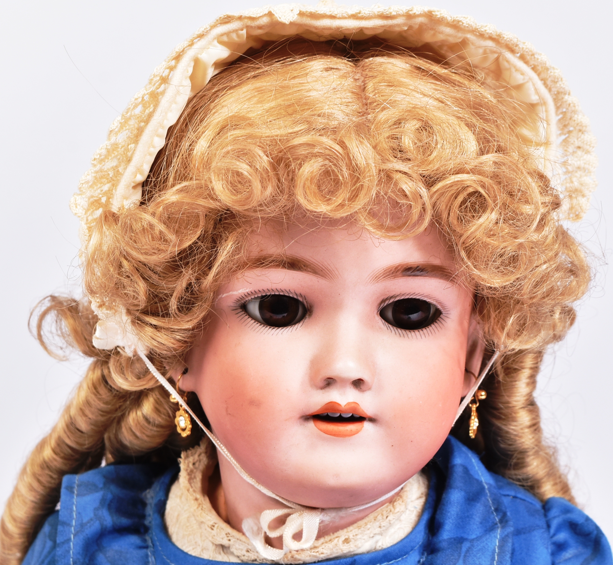 EARLY 20TH CENTURY GERMAN BISQUE HEADED DOLL - Image 2 of 6