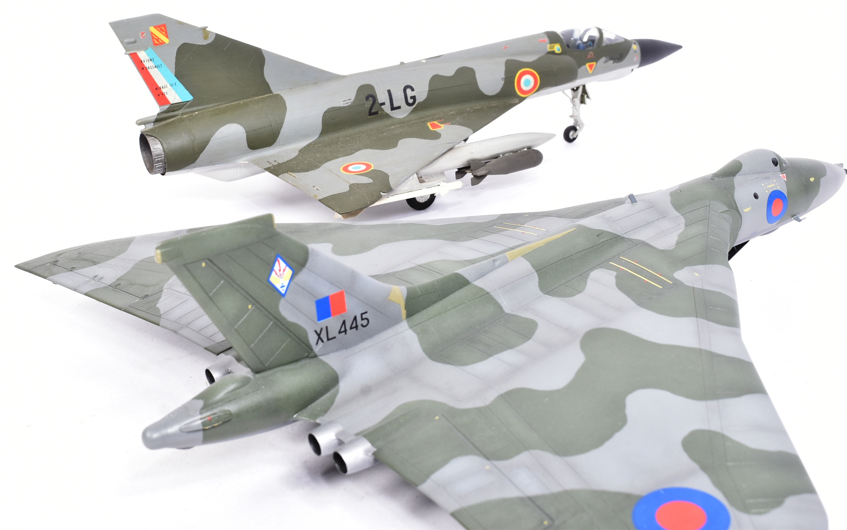 MODELS - TWO PRECISION PLASTIC MODEL FIGHTER PLANES - Image 6 of 6