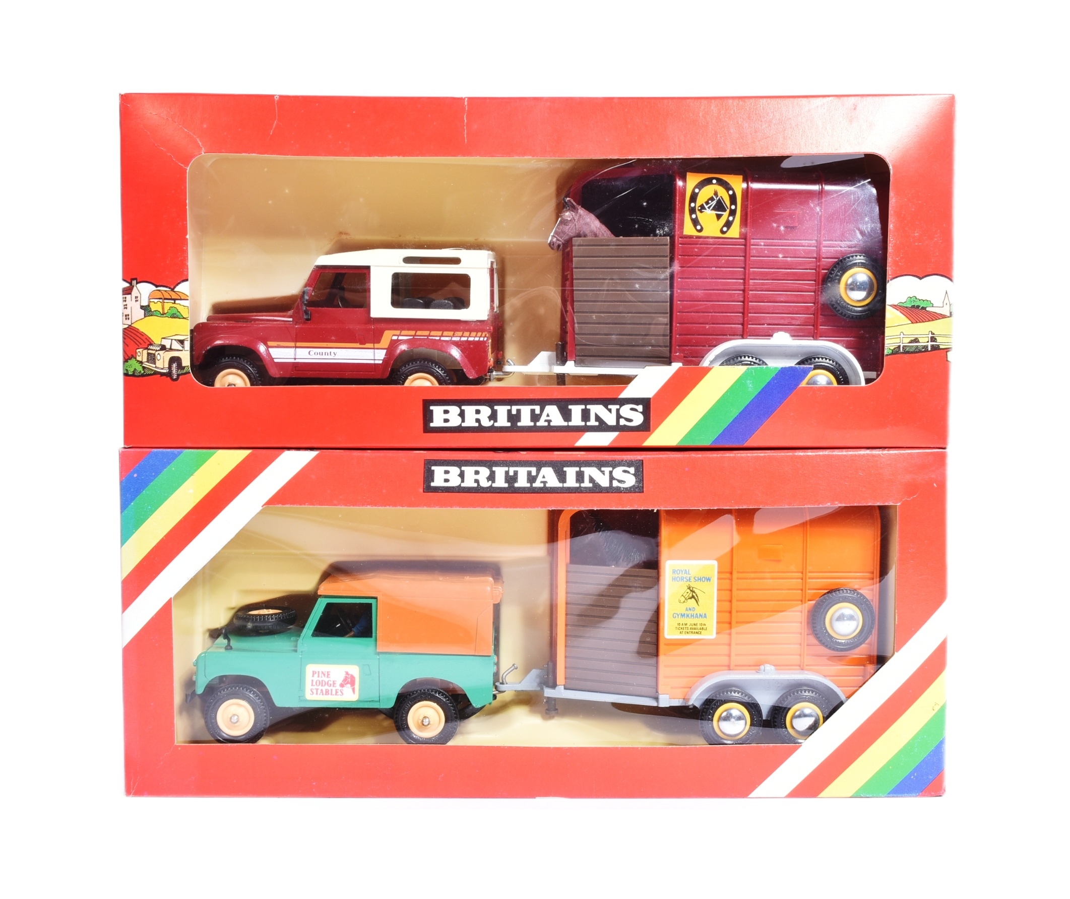 DIECAST - X2 VINTAGE BRITAINS DIECAST LAND ROVER HORSE BOXES