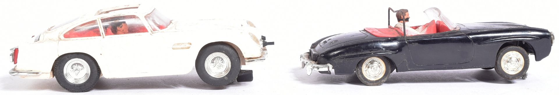 SCALEXTRIC - X2 VINTAGE TRIANG SCALEXTRIC JAMES BOND CARS - Bild 4 aus 5