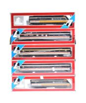 MODEL RAILWAY - COLLECTION OF LIMA OO GAUGE TRAINSET LOCOMOTIVE AND COACHES