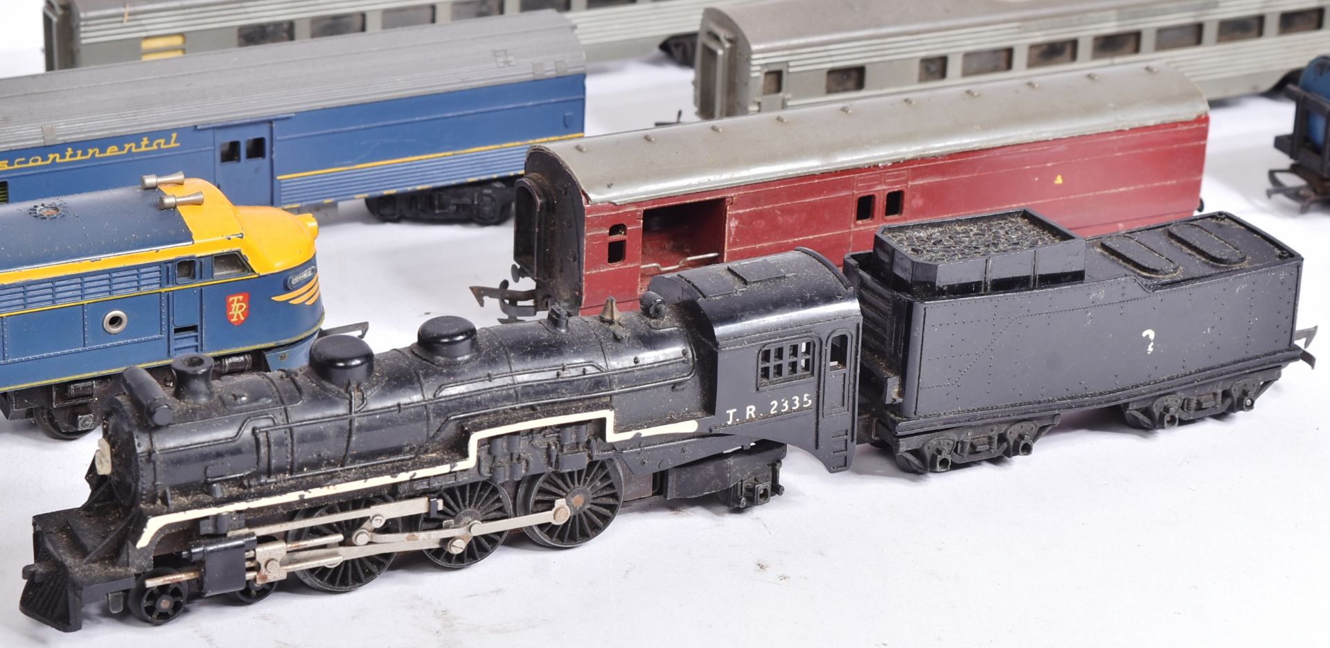 MODEL RAILWAY - OO GAUGE MODEL RAILWAY LOCOS & COACHES - Bild 3 aus 5