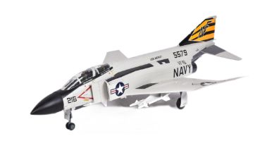 MODELS - USS MIDWAY US NAVY FANTOM F-4 JET PLASTIC MODEL