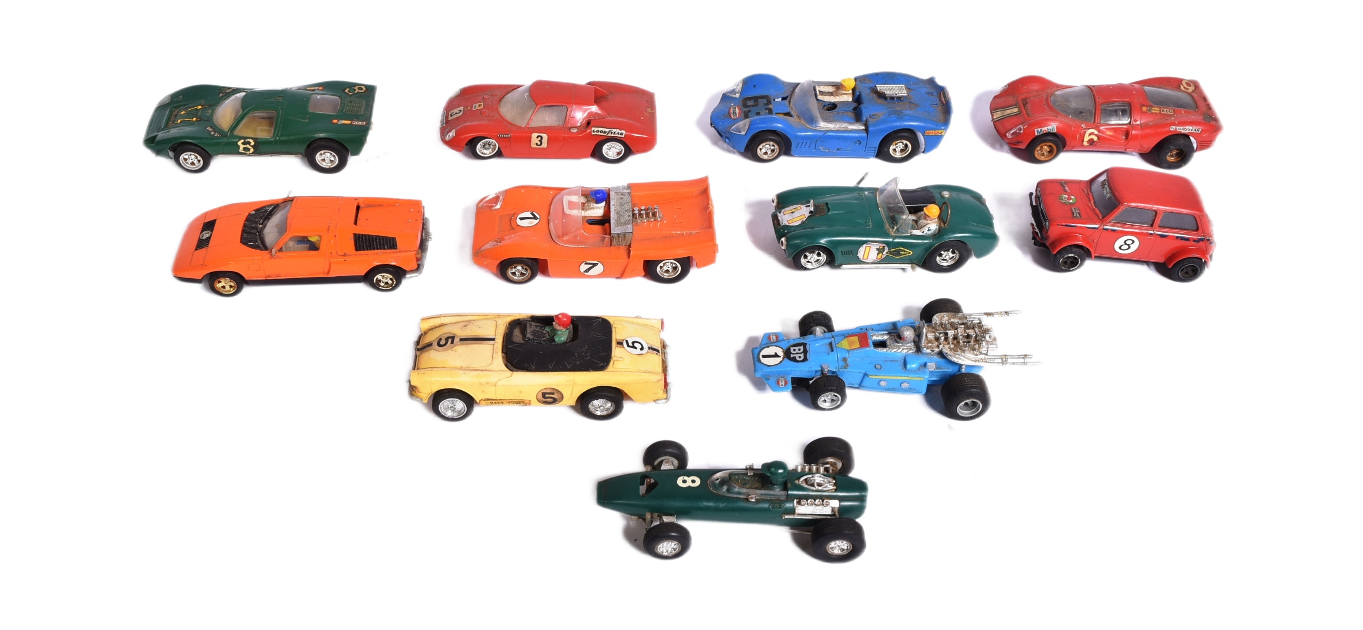 SCALEXTRIC - COLLECTION OF VINTAGE SCALEXTRIC SLOT CARS
