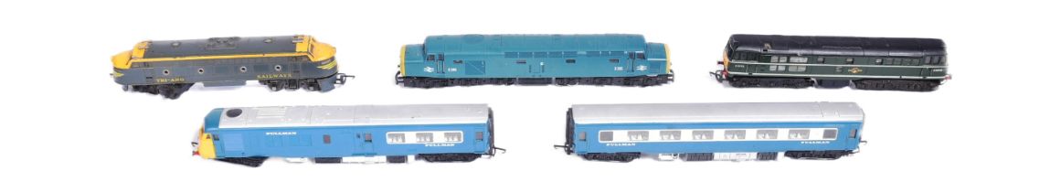 MODEL RAILWAY - DIESEL OO GAUGE LOCOMOTIVES