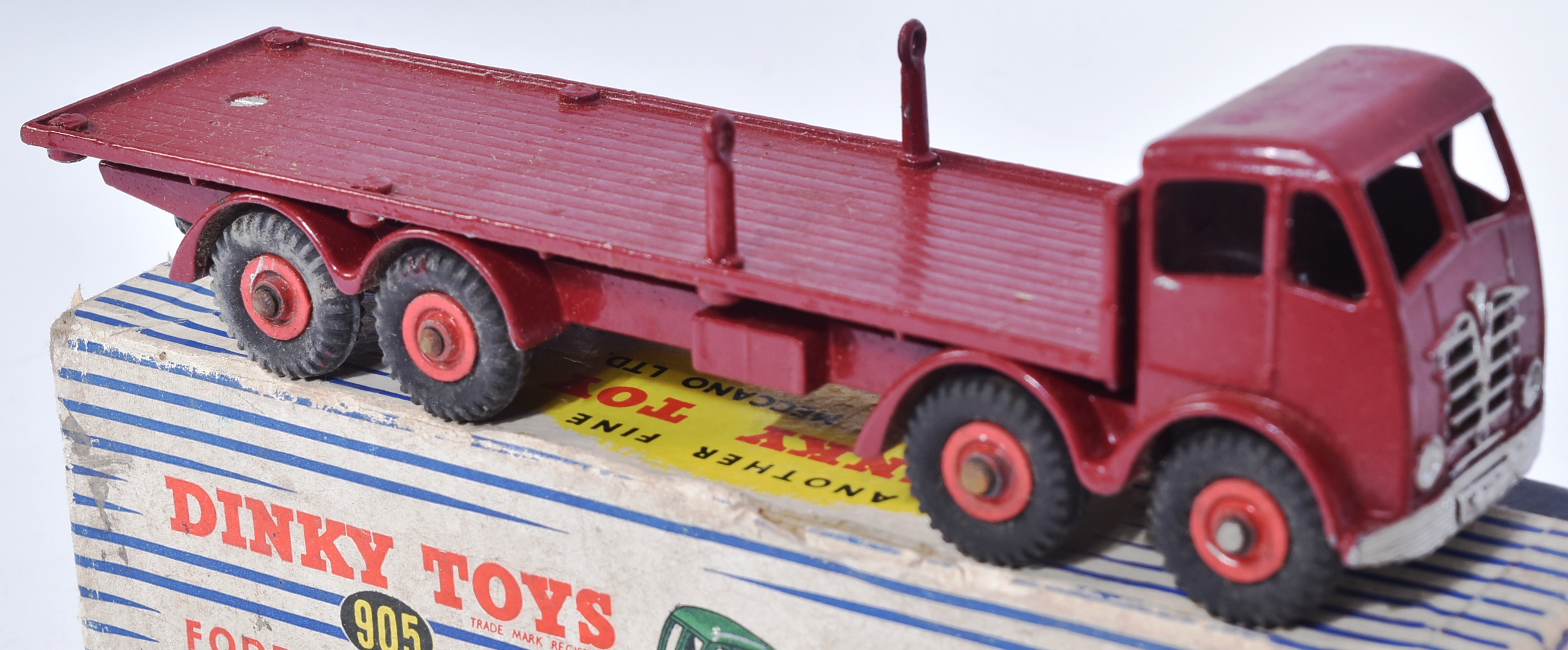 DIECAST - X3 VINTAGE DINKY SUPERTOYS DIECAST MODELS - Image 4 of 4