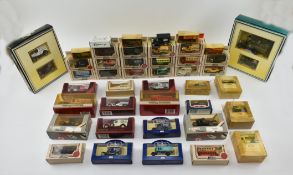 COLLECTION OF BOXED VINTAGE CORGI MODEL CARS