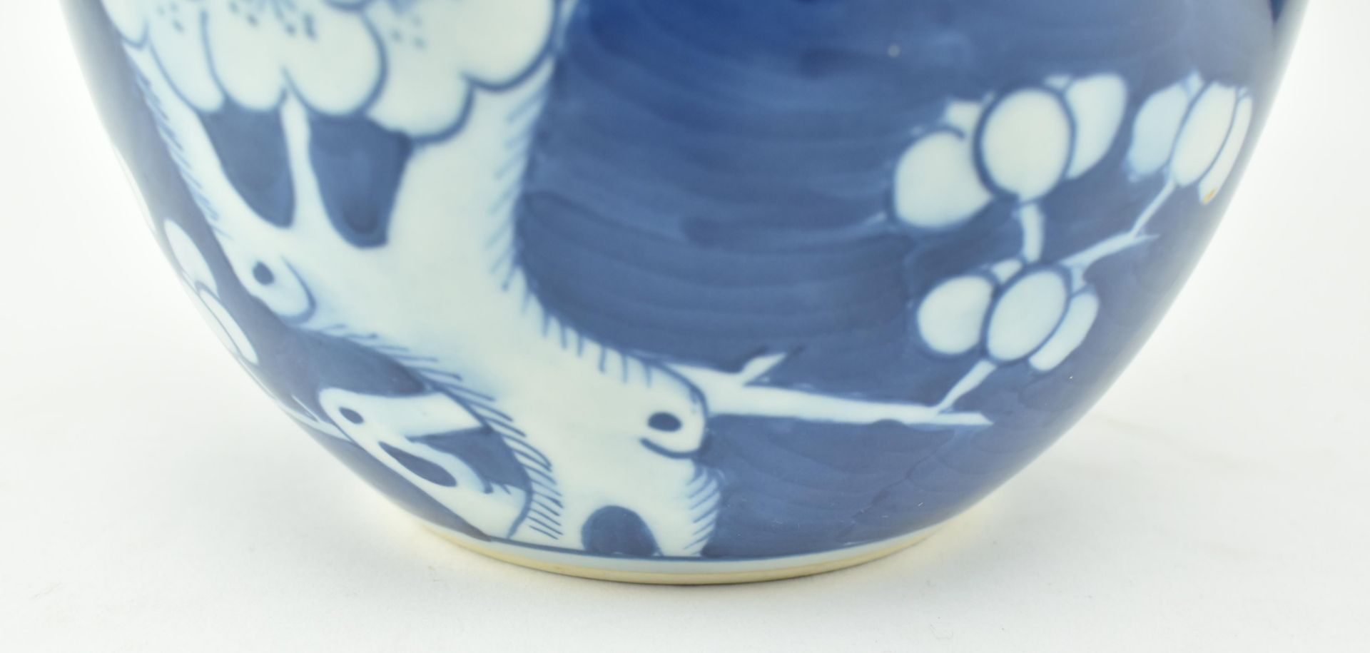 20TH CENTURY PRUNUS PATTERN CHINA GINGER JAR - Image 3 of 5