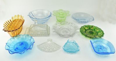COLLECTION OF 20TH CENTURY ART DECO STYLE COLOURED GLASS