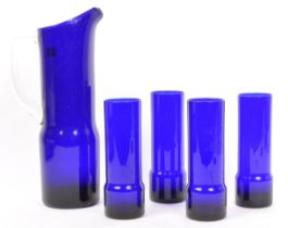 SET OF FOUR VINTAGE RETRO BLUE CLEAR DRINKING GLASSES & JUG