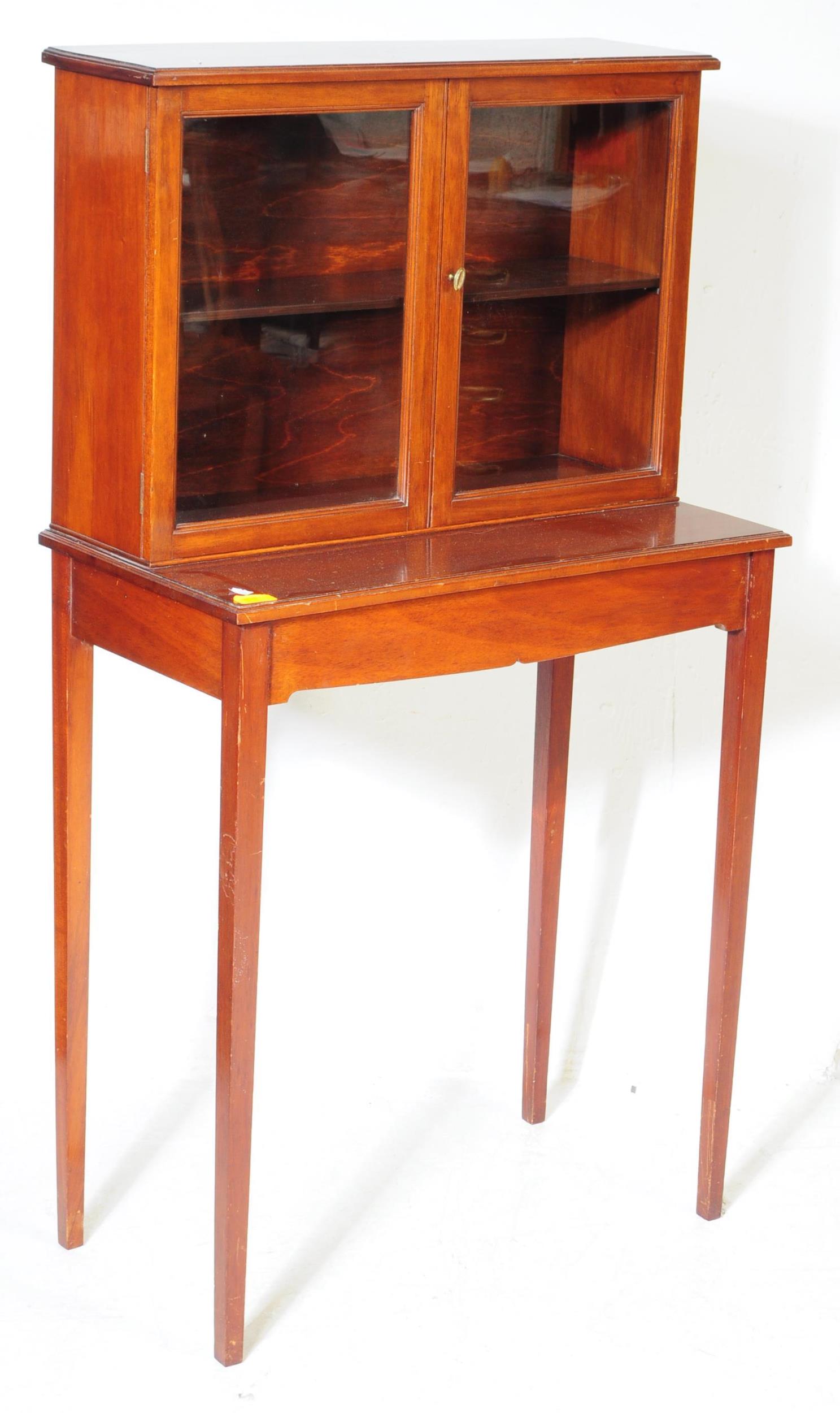 EDWARDIAN MAHOGANY DISPLAY CABINET ON STAND - TABLE - Image 2 of 4