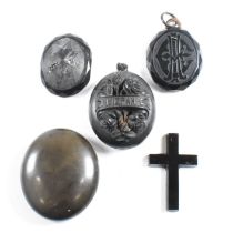 COLLECTION OF VICTORIAN JET & VULCANITE JEWELLERY