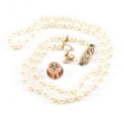 9CT GOLD & CULTURED PEARL NECKLACE & DIAMOND BUTTON STUD