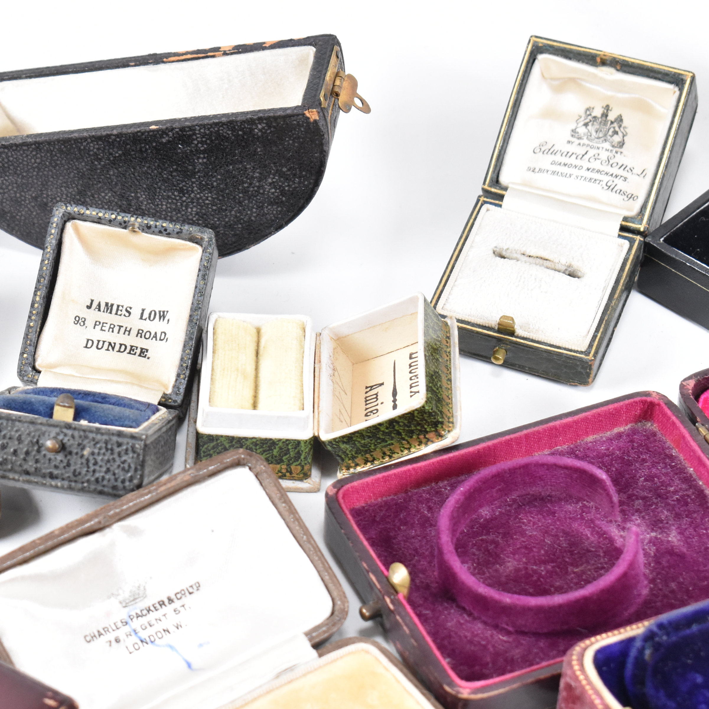 COLLECTION OF JEWELLERY BOXES CASES - Image 13 of 16
