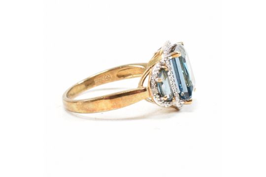 HALLMARKED 9CT GOLD TOPAZ & DIAMOND TRIPLE HALO RING - Bild 2 aus 7