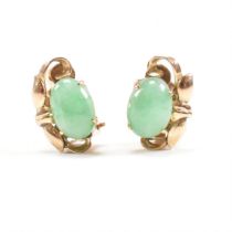 PAIR OF GOLD & JADE EARCLIP EARRINGS