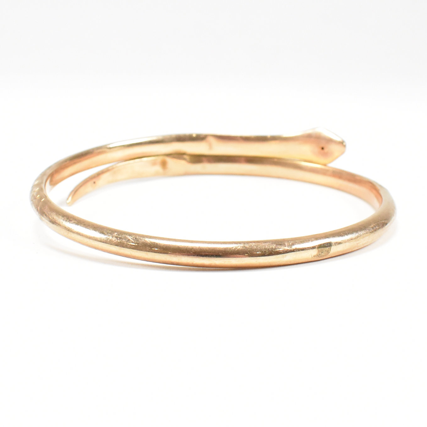 HALLMARKED 9CT GOLD SNAKE BANGLE - Image 6 of 10