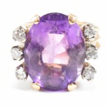 YELLOW GOLD AMETHYST & DIAMOND RING