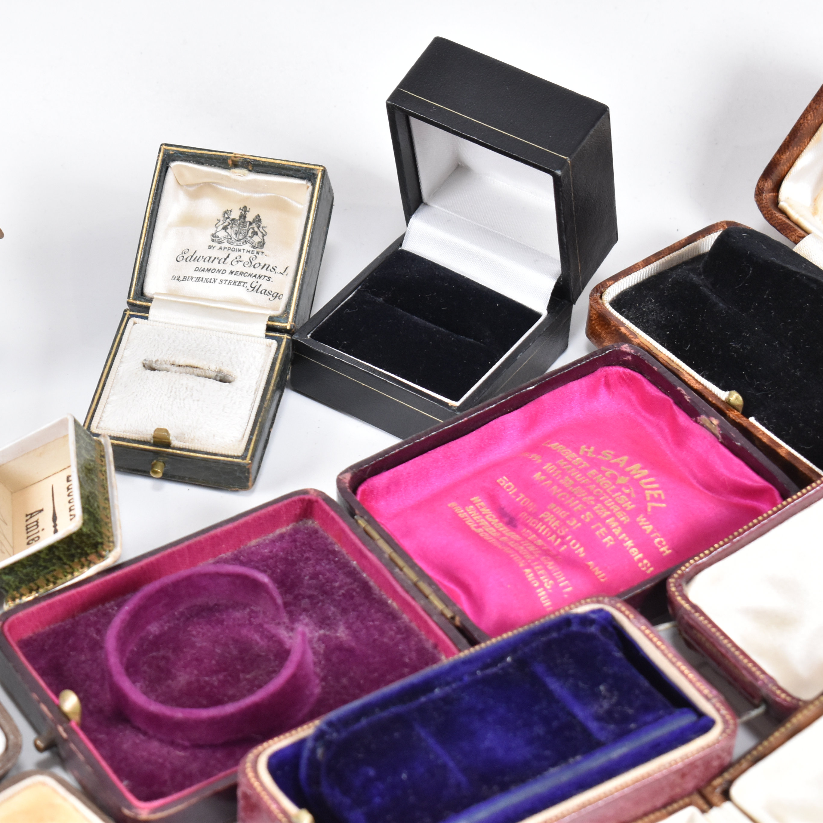 COLLECTION OF JEWELLERY BOXES CASES - Image 12 of 16