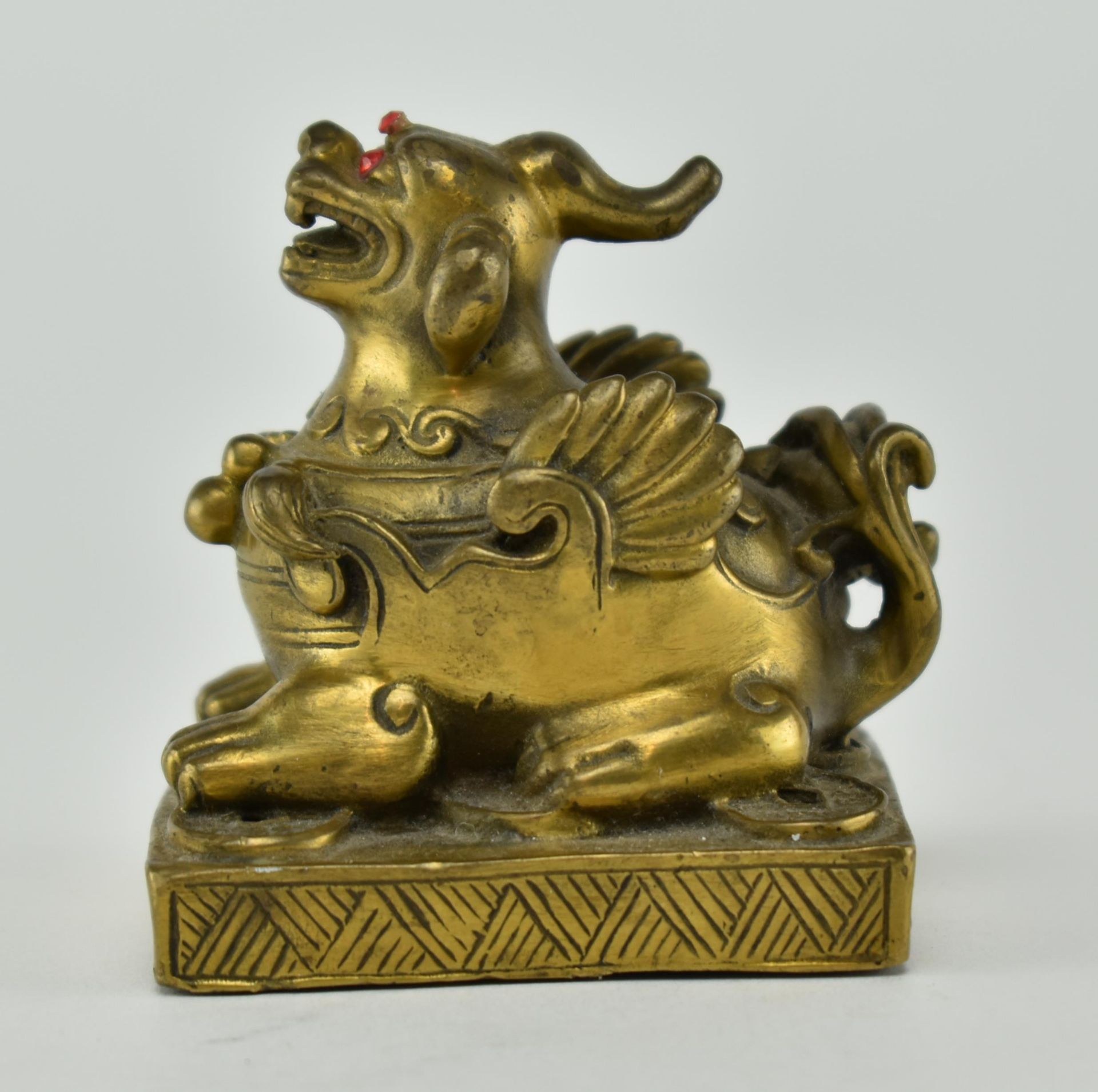 CHINESE BRASS MYTHICAL ANIMAL WITH GEMSTONE EYES - Image 3 of 6