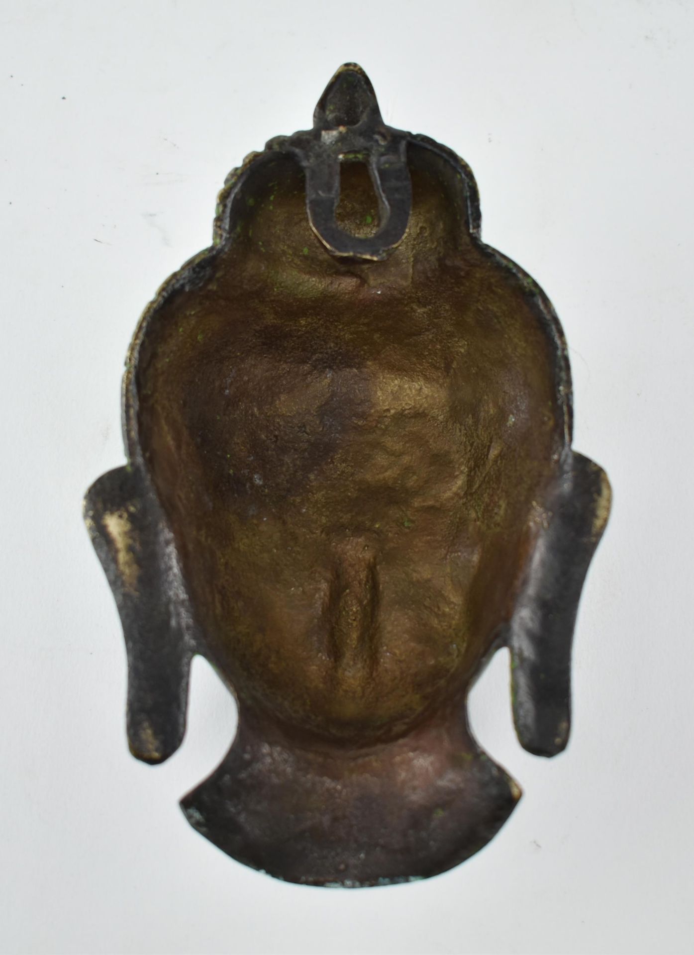 HEAVY BRONZE HEAD OF A BUDDHA WALL PLAQUE - Image 6 of 6